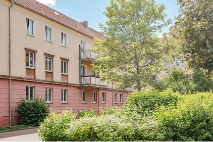Wohnen in der Innenstadt! - 431,00&nbsp;EUR Kaltmiete, ca.&nbsp; 53,35&nbsp;m&sup2; in Neubrandenburg (PLZ: 17033)