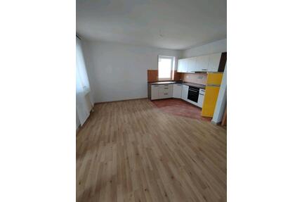 Neu renovierte 1 Zimmerwohnung - 350,00&nbsp;EUR Kaltmiete, ca.&nbsp; 47,00&nbsp;m&sup2; in Oberschöna (PLZ: 09600)