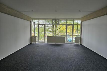 GILDE-Zentrum Detmold: Attraktives 47 m²-Büro mit Top-Lage nahe dem Haupteingang