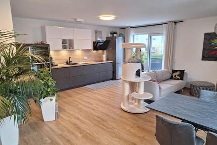 Schöne helle moderne 3- Zimmerwohnung - Schirmitz