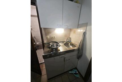 Studentenwohnung - 500,00&nbsp;EUR Kaltmiete, ca.&nbsp; 28,00&nbsp;m&sup2; in Kaiserslautern (PLZ: 67663) Bahnheim
