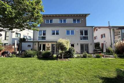 Haus zum Mieten in Friedberg (Hessen) 1.800,00 € 120 m²