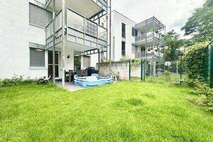 Ihr Familienglück beginnt hier: Exklusive Terrassenwohnung mit Traumgarten in Steinberg - Dietzenbach