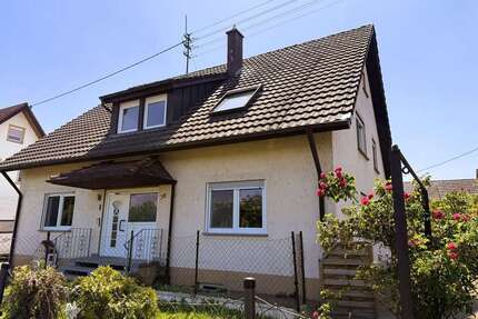 Haus zum Kaufen in Rheinhausen 619.000,00 € 208 m²