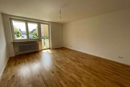 Wohnung zum Mieten in Regensburg 470,12 € 27.4 m²