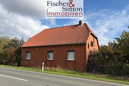 Binnen OT Bühren-ebenerdiges Rotsteinhaus-renovierungsbedürftig, aber mit Potenzial und neuer Heizung