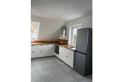 Moderne 2-Zimmer-Wohnung Rentweinsdorf