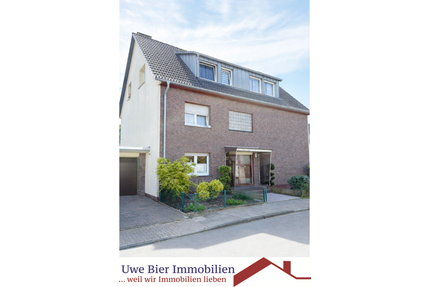 Haus zum Kaufen in Monheim 690.000,00 € 233 m²