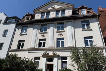 Haus zum Kaufen in Hannover 695.000,00 € 480 m²