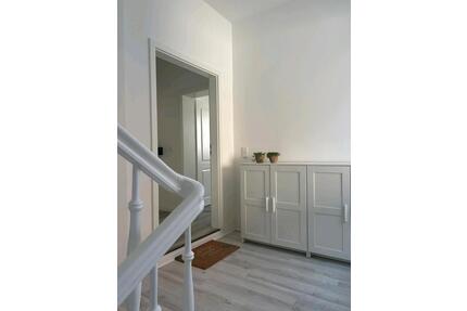 3 Zimmer Wohnung in Herford - 1.100,00&nbsp;EUR Kaltmiete, ca.&nbsp; 90,00&nbsp;m&sup2; in Herford (PLZ: 32051) Diebrock