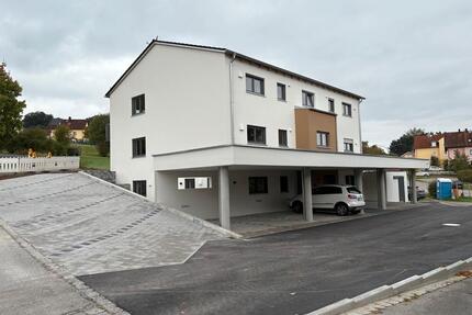 Top 3-Zimmer-Wohnung 80 qm2 - 1.090,00&nbsp;EUR Kaltmiete, ca.&nbsp; 80,00&nbsp;m&sup2; in Nittenau (PLZ: 93149)