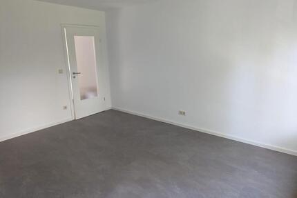 3 Raum Wohnung mit EBK sofort bezugsfrei - Pöhl