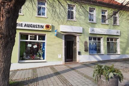 Haus mit Gewerbeeinheit - 120.000,00&nbsp;EUR Kaufpreis, ca.&nbsp; 220,00&nbsp;m&sup2; in Hohenmölsen (PLZ: 06679)