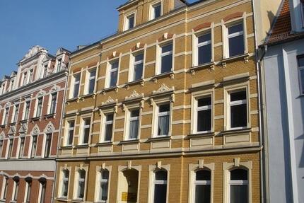 2 Raum Wohnung mit Badewanne in zentrumsnähe - Döbeln