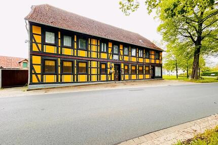Fachwerkhaus auf großem Grundstück - Helmstedt Offleben