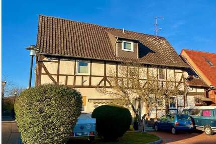 Haus zum Kaufen in Meinhard- Jestädt 98.000,00 € 144 m²