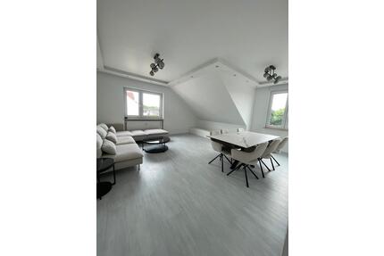 3 Zimmer Dachgeschoss Wohnung - 289.000,00&nbsp;EUR Kaufpreis, ca.&nbsp; 84,00&nbsp;m&sup2; in Schöneck (PLZ: 61137)