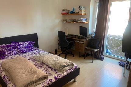 Zimmer in zentraler WG in Bochum für zwei Monate frei (20 m²)