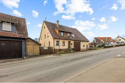 Haus zum Kaufen in Mössingen Öschingen 299.000,00 € 144 m² - Mössingen / Öschingen