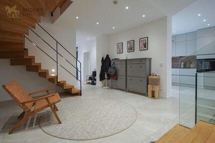 Kernsaniertes Einfamilienhaus mit Wärmepumpe & Charme in Irsch