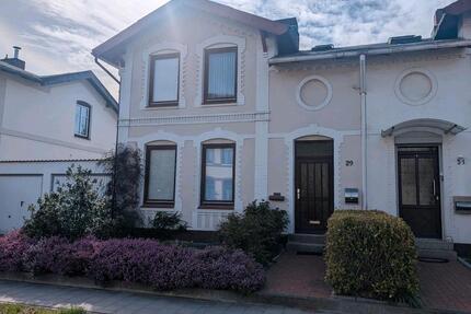 Doppelhaushälfte Holtenau - 390.000,00&nbsp;EUR Kaufpreis, ca.&nbsp; 100,00&nbsp;m&sup2; in Kiel (PLZ: 24159) Friedrichsort