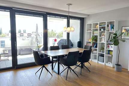 Wohnung zum Kaufen in FrankfurtMain 949.000,00 € 134 m² - Frankfurt/Main