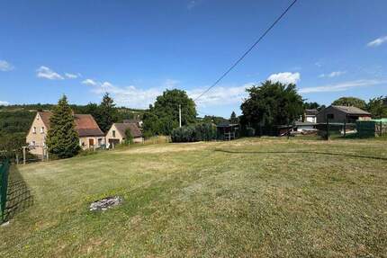 Baugrundstück in idyllischer Umgebung (auch Kauf einer Teilfläche möglich) - Freiberg / Halsbach