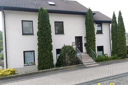 Schöne und helle 3 ZKB Wohnung in LE- Altenhundem - Lennestadt