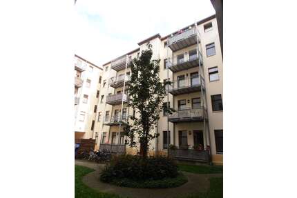 Wohnung zum Mieten in Magdeburg 450,00 € 65.1 m²
