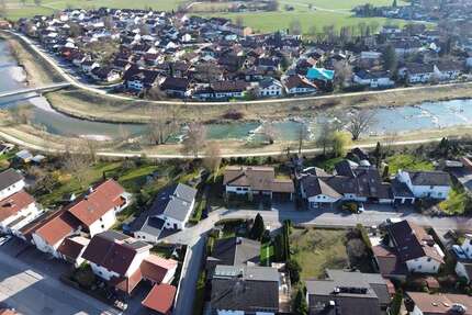 Wohnung zum Kaufen in Bruckmühl 239.000,00 € 51.03 m²