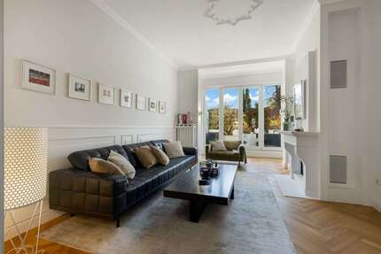 Haus zum Kaufen in Krefeld 1.590.000,00 € 202 m²