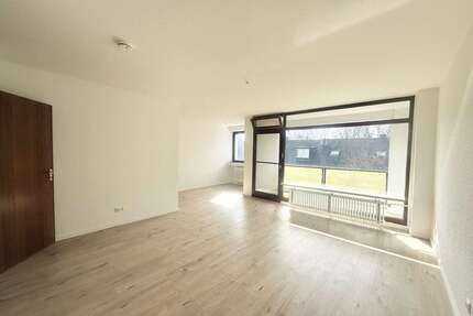 Wohnung zum Kaufen in Düsseldorf 209.000,00 € 62 m²
