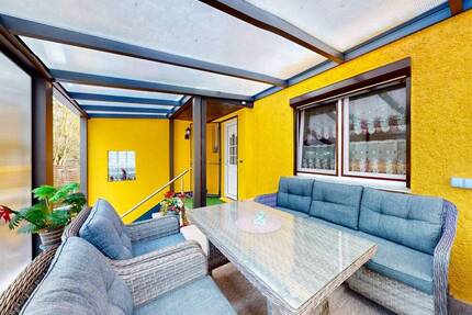 Großzügiges Familienhaus mit überdachter Terrasse & Pool - Altlandsberg Seeberg-Siedlung