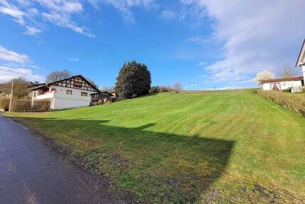 TRAUMLAGE!!! Sonnig und ruhig gelegenes Baugrundstück in Breitenbach a. H., OT Hatterode - Breitenbach am Herzberg