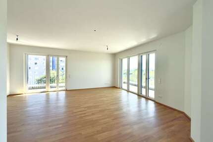 Wohnung zum Mieten in Mainz-Kastel 2.040,00 € 107.47 m²