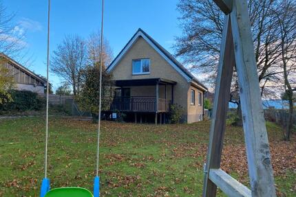 Husby: EFH mit großem Garten in zentraler Lage