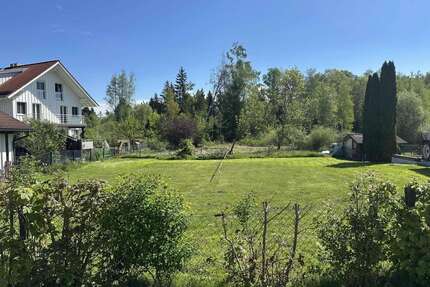Grundstück zu verkaufen in Berg 1.390.000,00 € 1140 m²