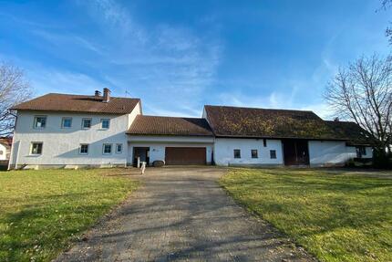 Mehrfamilienhaus - 650.000,00&nbsp;EUR Kaufpreis, ca.&nbsp; 220,00&nbsp;m&sup2; in Buttenwiesen (PLZ: 86647)