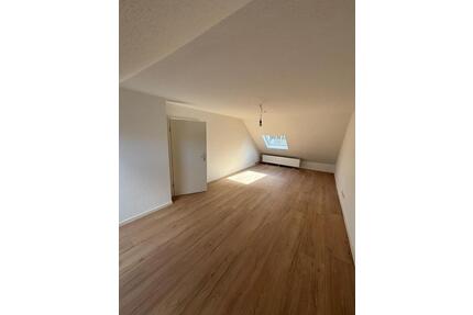 Kernsaniertes 3-Zimmerwohnung - 1.400,00&nbsp;EUR Kaltmiete, ca.&nbsp; 90,00&nbsp;m&sup2; in Wiesbaden (PLZ: 65187) Biebrich