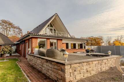 Haus zum Kaufen in Lüchow Bösel 230.000,00 € 125 m² - Lüchow / Bösel
