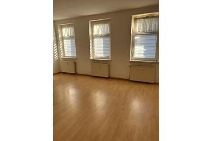 3 Raum Wohnung, Parterre , in 17129 Jarmen - Tutow