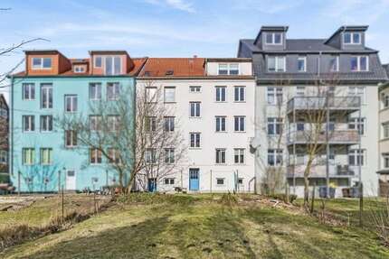 Haus zum Kaufen in Rostock 870.000,00 € 355 m²
