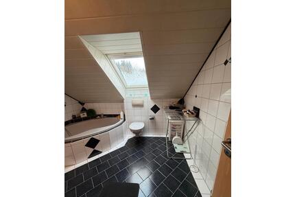 helle, neu renovierte 3 Zimmer Wohnung - Passau Maierhof