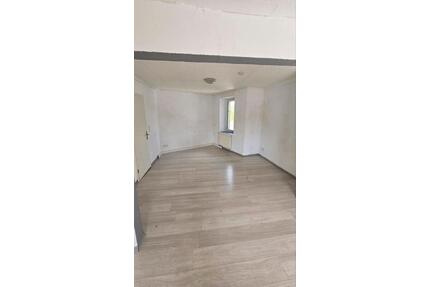 2-3 ZKB Wohnung ab sofort zu vermieten - Püttlingen