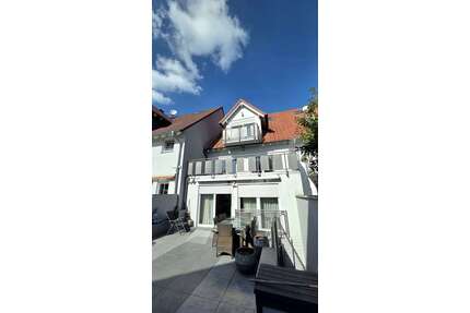 Haus zum Kaufen in Griesheim 797.000,00 € 280 m²