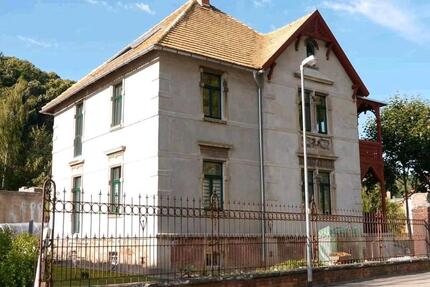 4 Raumwohnung in Rosswein - 850,00&nbsp;EUR Kaltmiete, ca.&nbsp; 103,00&nbsp;m&sup2; in Roßwein (PLZ: 04741)