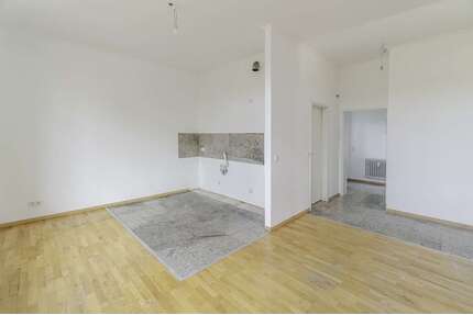 Wohnung zum Kaufen in Neuss 159.000,00 € 66 m²