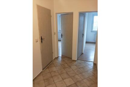 Wohnung zum Verkaufen - 29.000,00&nbsp;EUR Kaufpreis, ca.&nbsp; 60,00&nbsp;m&sup2; in Rothenburg/Oberlausitz (PLZ: 02929)