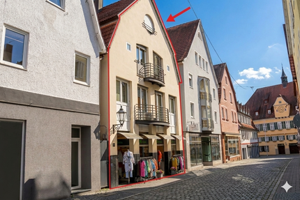 Haus zum Kaufen in Nürtingen 850.000,00 € 245 m²