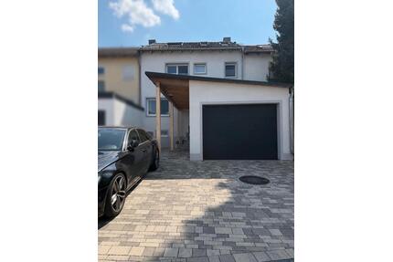 Modernes Reihenhaus - 523.500,00&nbsp;EUR Kaufpreis, ca.&nbsp; 153,00&nbsp;m&sup2; in Altmannstein (PLZ: 93336)